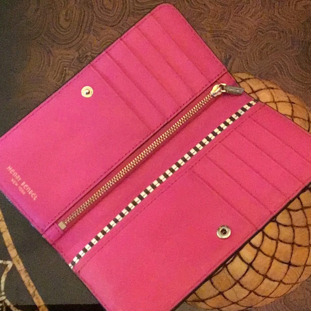 Henri Bendel Pink Wallet